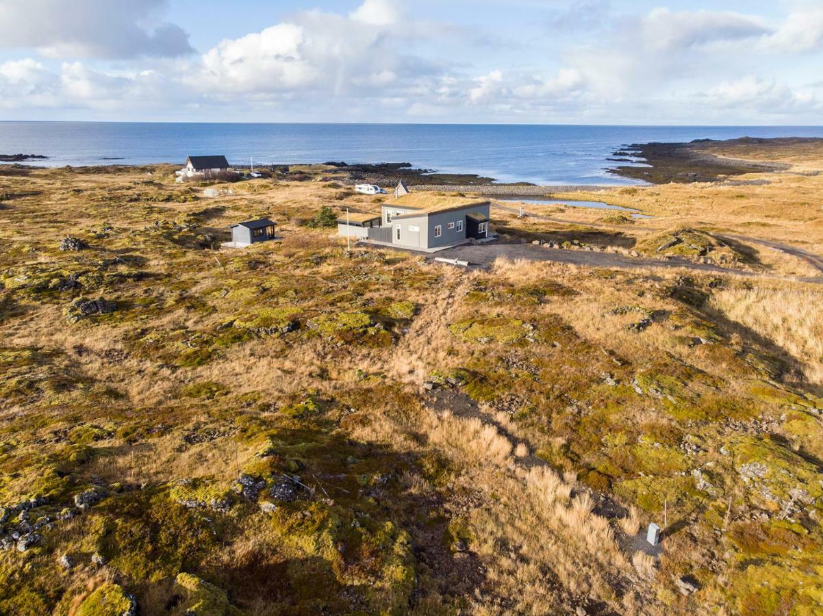 Hvassahraun Cabin By The Sea Vogar  Экстерьер фото